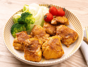 Nutritious chicken thighs with fiber-rich broccoli – the ultimate healthy pairing.